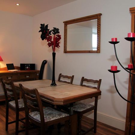 Scardroy Homes Inverness - Central 2 Bedroom With Parking Wifi Smart Tvs Sleeps Up To 6 Exterior photo