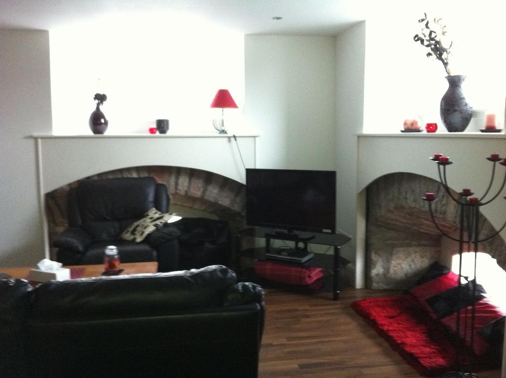 Scardroy Homes Inverness - Central 2 Bedroom With Parking Wifi Smart Tvs Sleeps Up To 6 Room photo