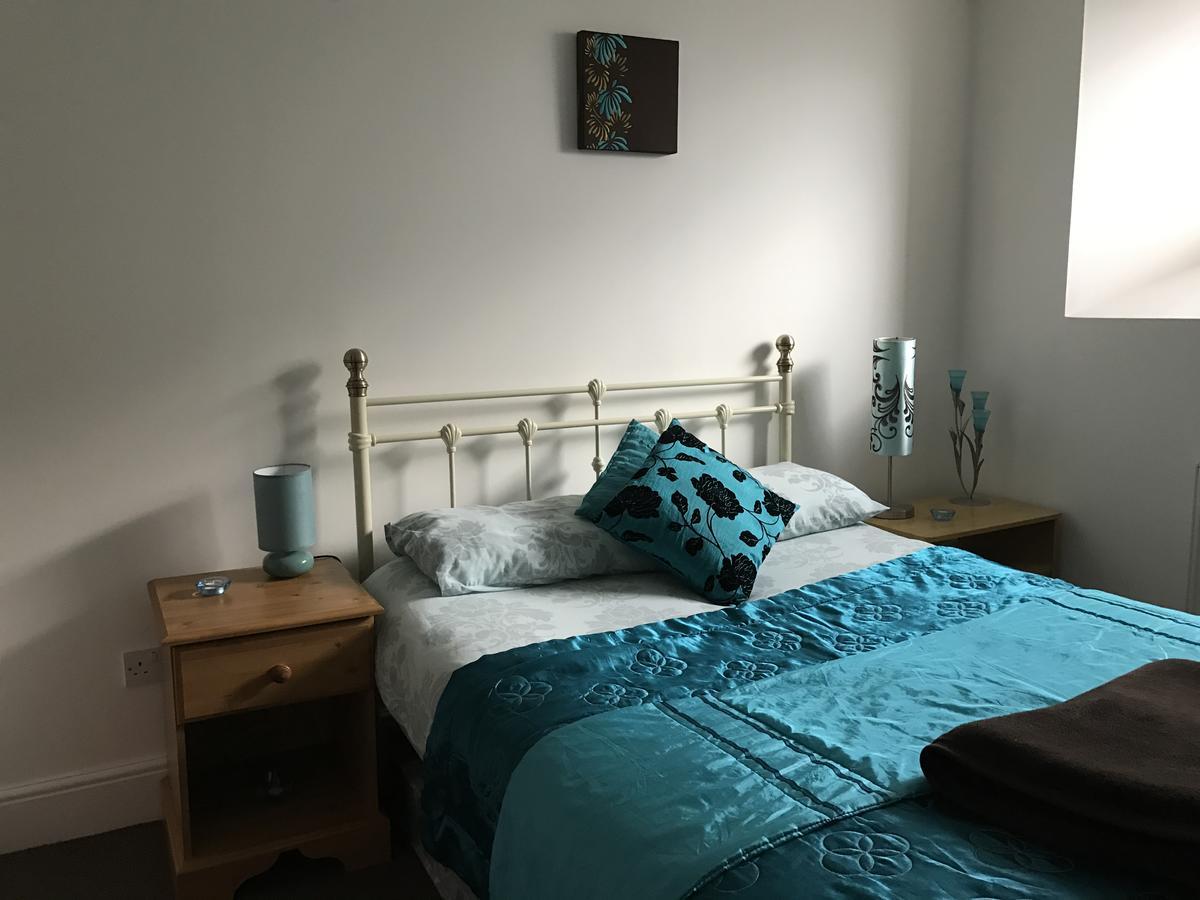 Scardroy Homes Inverness - Central 2 Bedroom With Parking Wifi Smart Tvs Sleeps Up To 6 Exterior photo